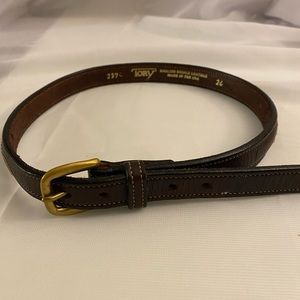 Tory Belt SZ 24 English Bridle Leather Black Equestrian Stitching Brass USA 2374
